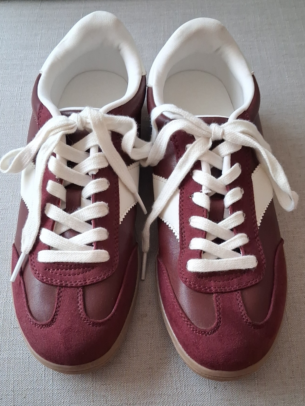 Universal Thread Burgundy and White Women's Sneakers
